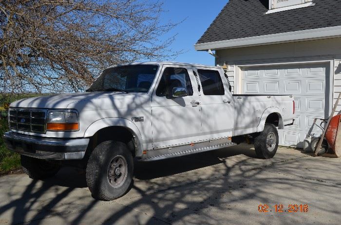 1997 Ford F350 "Roll-Along" package, 4X4 quad-cab, 460 Big Block. leather seats, long bed, 180k miles