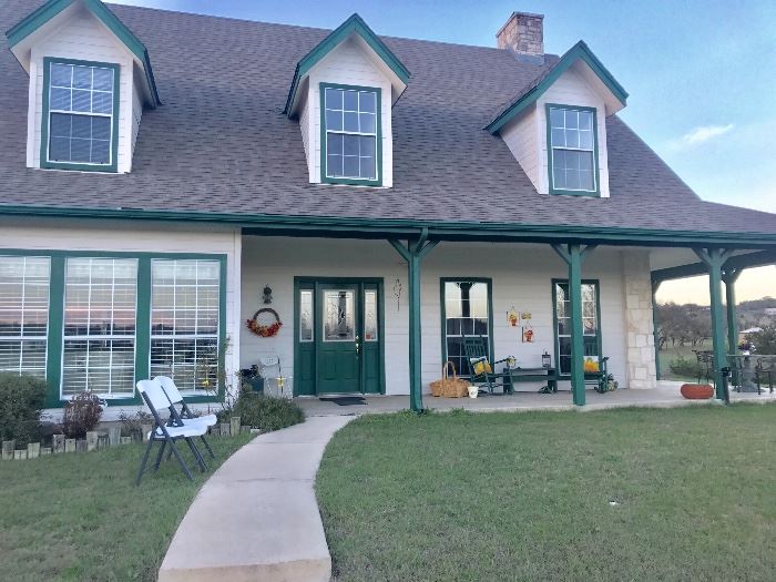 Simply Estate Sales in Kerrville, TX starts on 3/10/2018