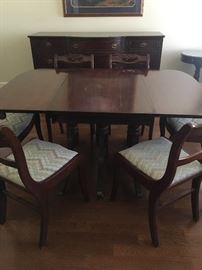 Mahogany dining table, good condition.