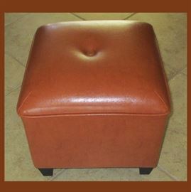 Classic Footstool with Storage 
