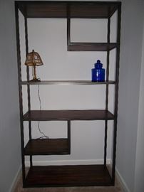 Hooker etagere