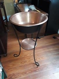 Copper wash stand
