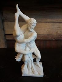 Hercules and Diomedes statue