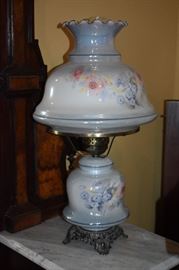 Gorgeous Vintage Hand Painted Table Lamp