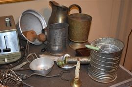 Collectible Vintage/Antique Kitchen Items