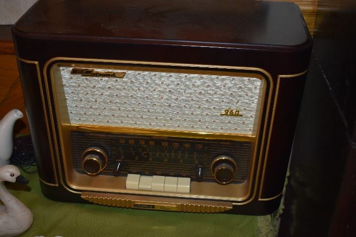 "NewFound" 960 Classic Radio