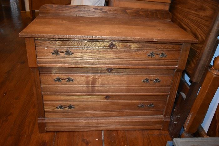 Antique 3 Drawer Chest Dry Sink Style