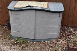 Outdoor Storage Containers