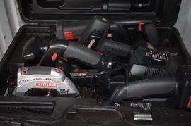 Craftsman 19.2 volt Saw & Drill Set in Like New Condition!