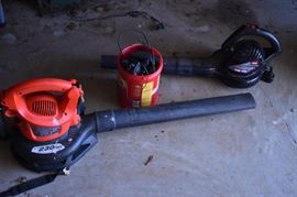 2 Leaf Blowers