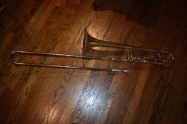 CONN TROMBONE  Conn 50H Director Bass Trombone with F rotary attachment complete with Original Case. ( This is what CONN is about this instrument in 1966: Outstanding bass trombone designed especially for students. Acoustically superior. F rotor attachment. Bore size .522". Bell 8½". Length 46¼". )