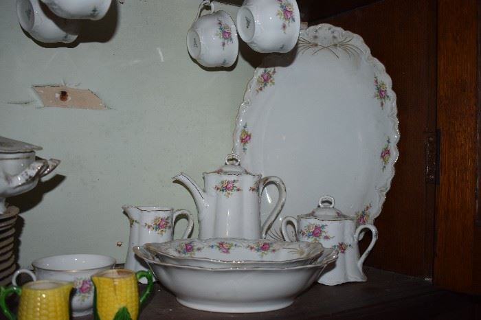 Gorgeous Antique Thun Mamora Pattern China Service for 12