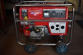 Honda EM 5000SX Generator  DC 12V 8.3A in Beautiful Condition!