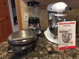 Cuisinart SmartPower Blender, Cuisinart Belgian Waffle Maker, Kitchen Aid Stand Mixer