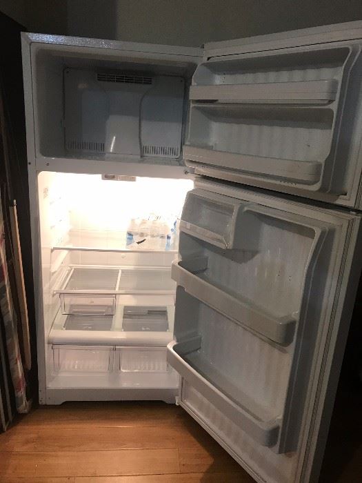 Refrigerator open