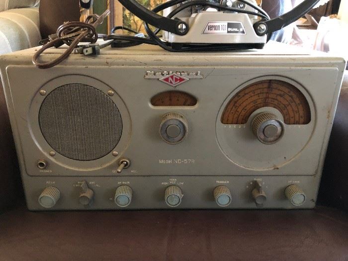 Vintage National Model NC-57B Tube Radio Receiver HAM 