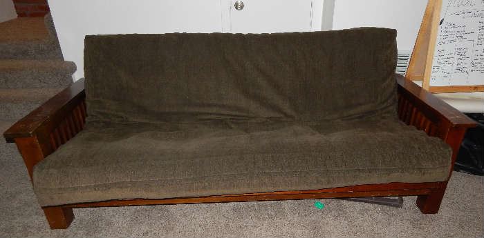 MISSION STYLE SOLID OAK FUTON BED.