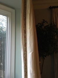 Decorative Window Curtains