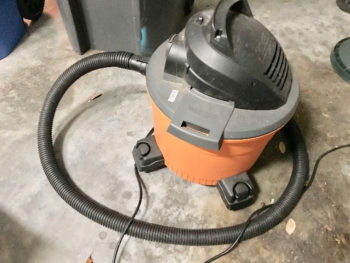 Rigid wet/dry vacuum $25