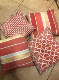 Outdoor pillows $4 each