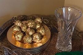 GOLD DINING CHARGERS & CRYSTAL VASE