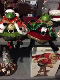 CHRISTMAS FROGS,  POSSIBLE DREAM SANTA AND MUCH MORE