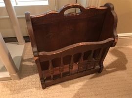 Ethan Allen Magazine Rack