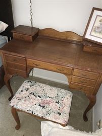 Vintage dressing table