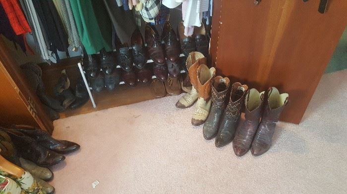 qty Cowboy boots