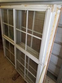 windows for installionto metal bjuilding