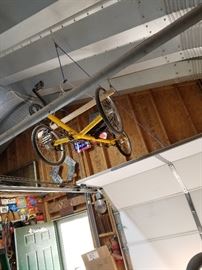 incumbent bike,  like new