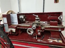 small lathe with all parts in 