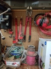 wire cutters