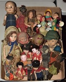 100's of antique dolls             Bid on-line today through March 21st at www.fairfieldauction.com