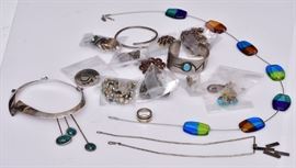 selection of jewelry             Bid on-line today through March 21st at www.fairfieldauction.com