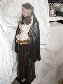 statue is about 2' tall