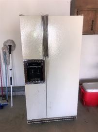Working Beer or Garage Fridge