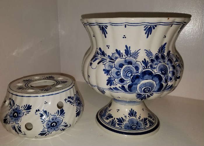 Delft blue & White Candle Holder & Vase