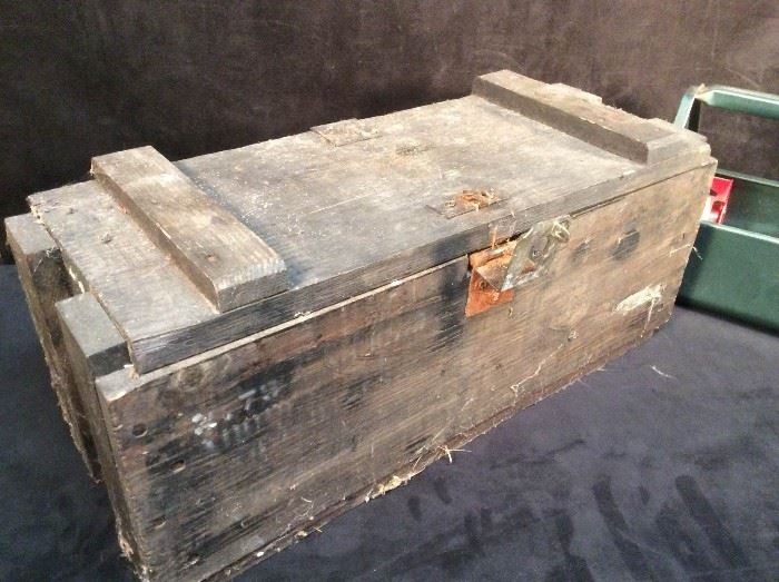 172 Old School Tool Boxes