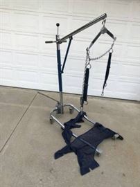 In new condition invacare paying lift model 9810 rarely used with both nylon belts with all weights