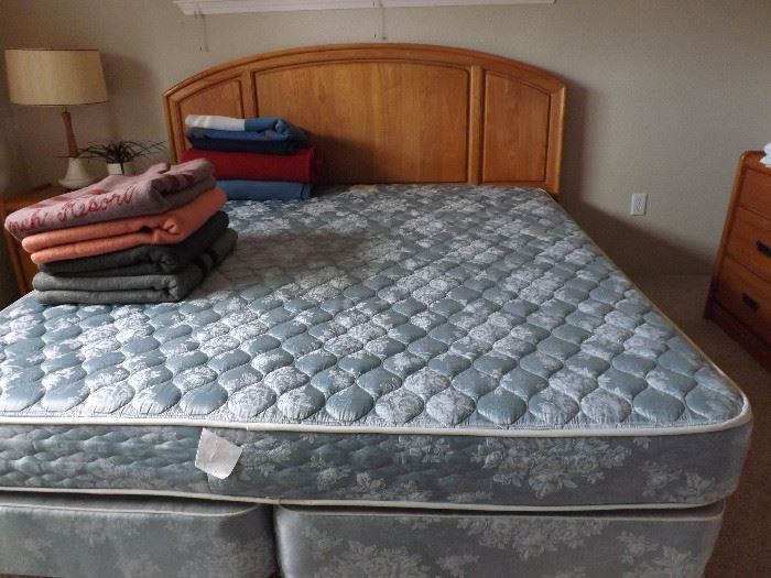 King Bedroom...all excellent condition