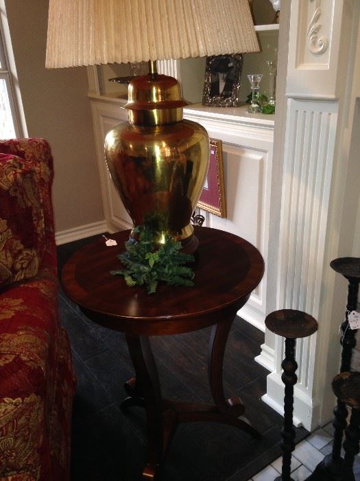 Round end table and brass lamp