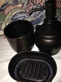 Another bathroom set