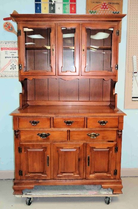 Wood Cabinet w/Hutch