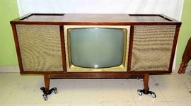 Curtis Mathes TV/Stereo Console