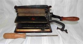 Antique Fluting Iron