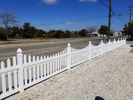 Vinyl fence, over 10 sections available