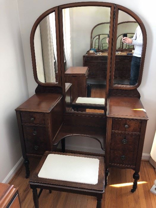 Antique vanity with mirror & bench
