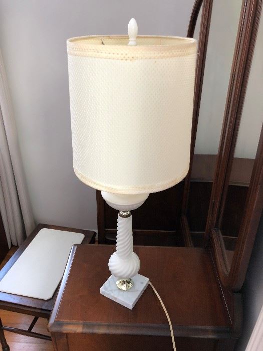 Table lamp with marble base