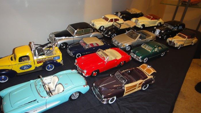 Franklin Mint, Danbury Mint, Maisto, Ricko. Die Cast Model Cars . 1:18